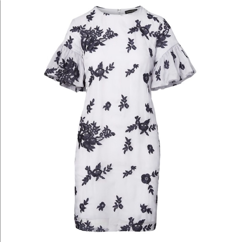 Ruffle Sleeve Shift Dress